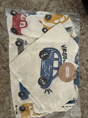 Mud Pie Cream Bodysuit with Blue, Red and Yellow Car Print, Stone Mountain NWT